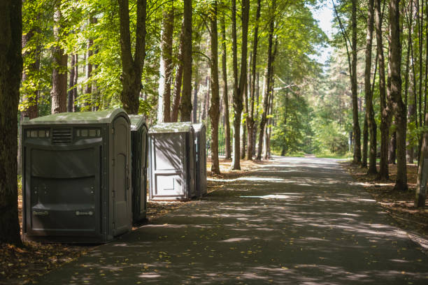 Best Construction site porta potty rental  in Gifford, FL